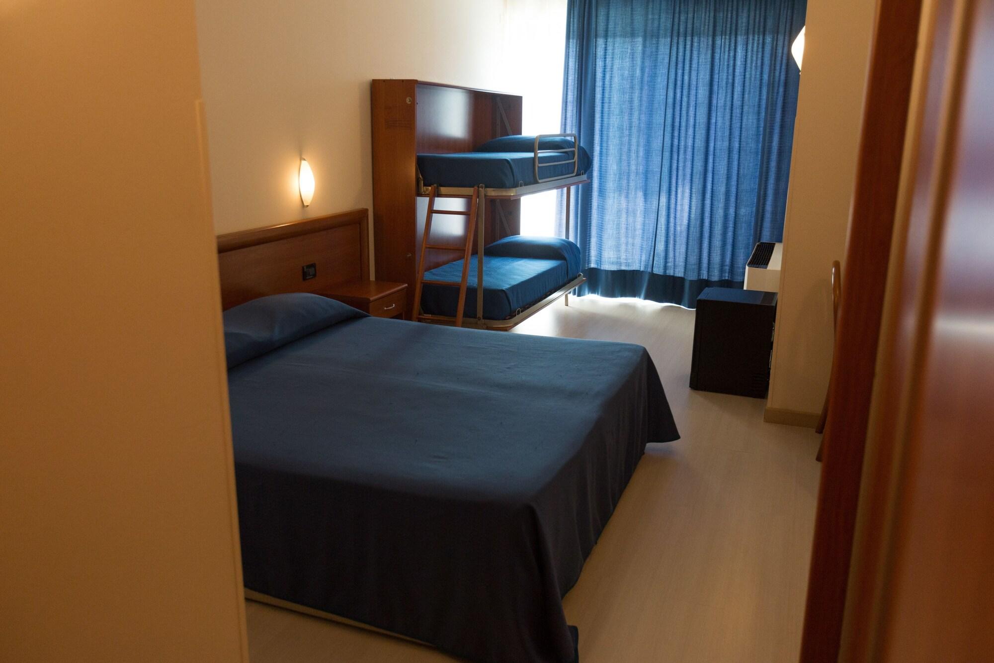 Hotel Ristorante Al Fiore Peschiera del Garda Bagian luar foto